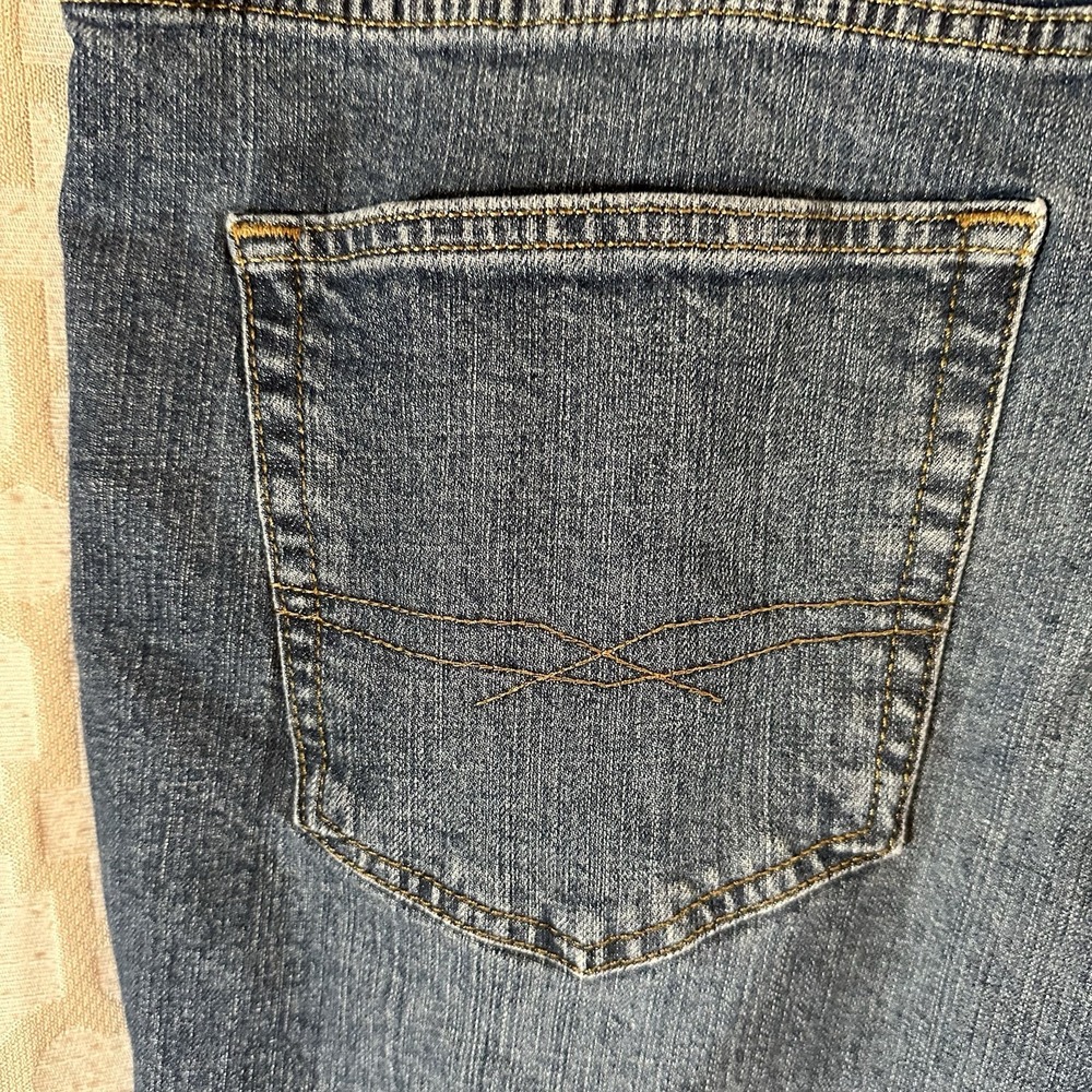 Levi's Signature Men's Comfort Flex Jeans 44x32 Dark Blue Stretch - Picture 8 of 10